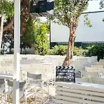 בית נופש A Secret In The Heart Of Mykonos *
