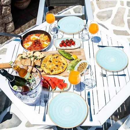 A Secret In The Heart Of Mykonos * Mykonos Town