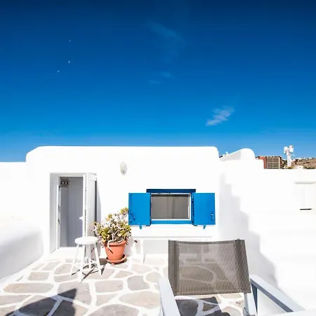 A Secret In The Heart Of Mykonos