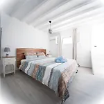 A Secret In The Heart Of Mykonos Semesterbostad