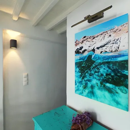 A Secret In The Heart Of Mykonos